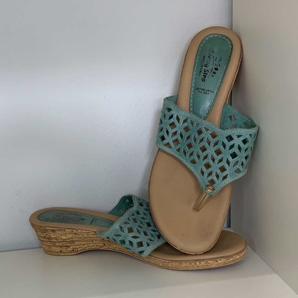 Spring Step Mint Green Laser-Cut Wedge Sandals 39/8.5